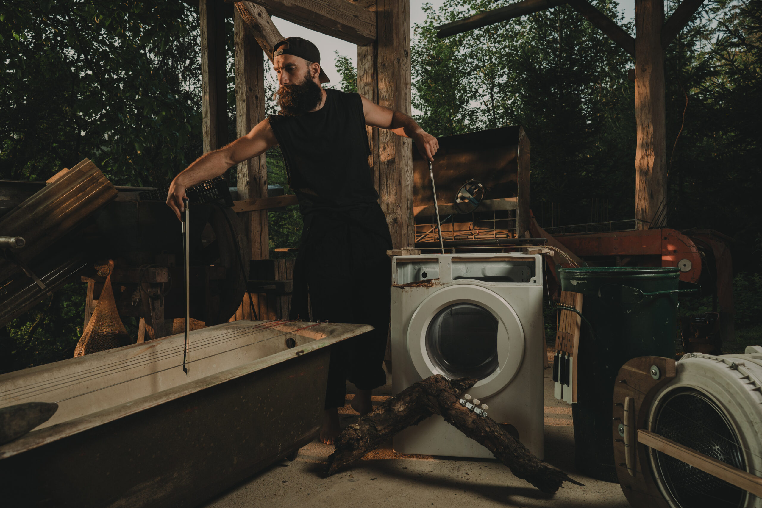 Mihael Hrustélj – STRUNE v mestu in naravi: Symphonica Machina et Natura