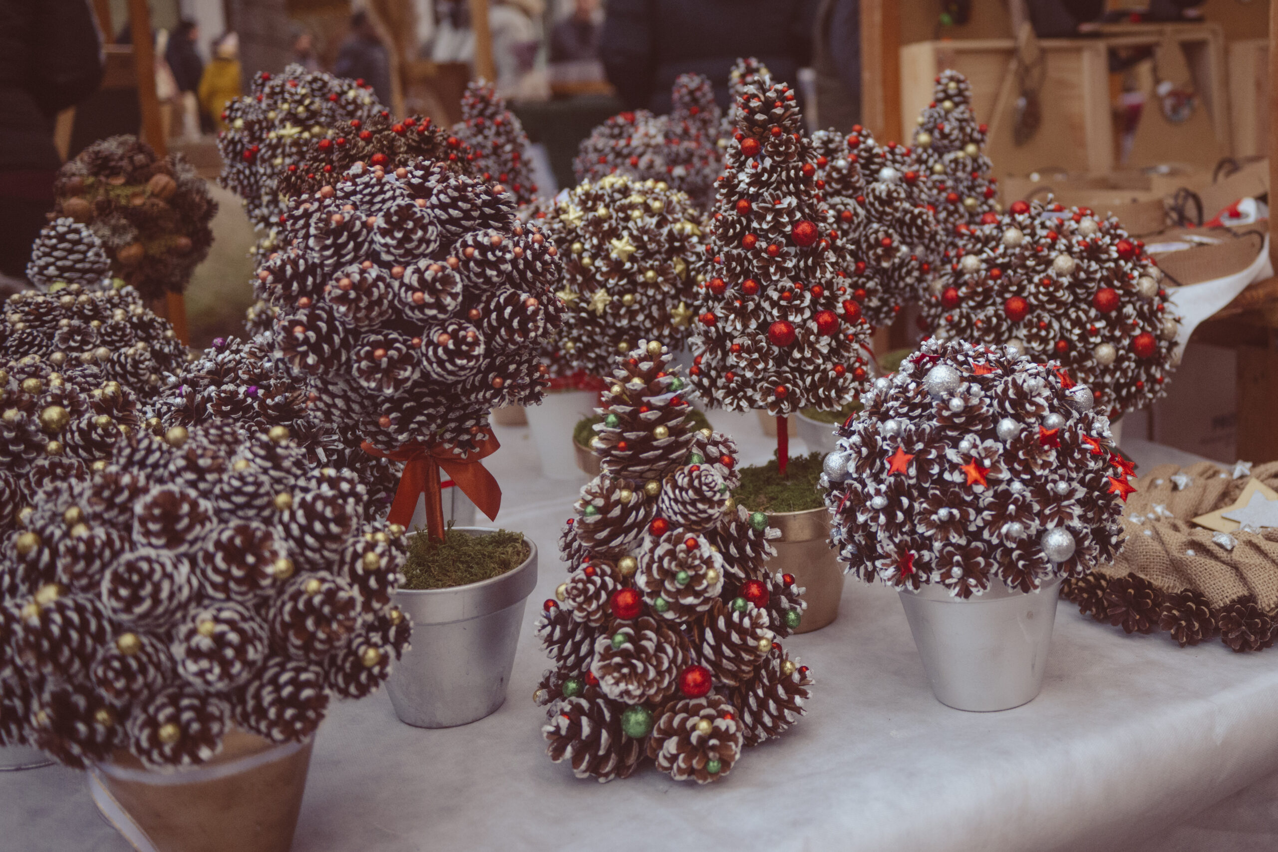 Praznični sejem drobnih daril in dobrot