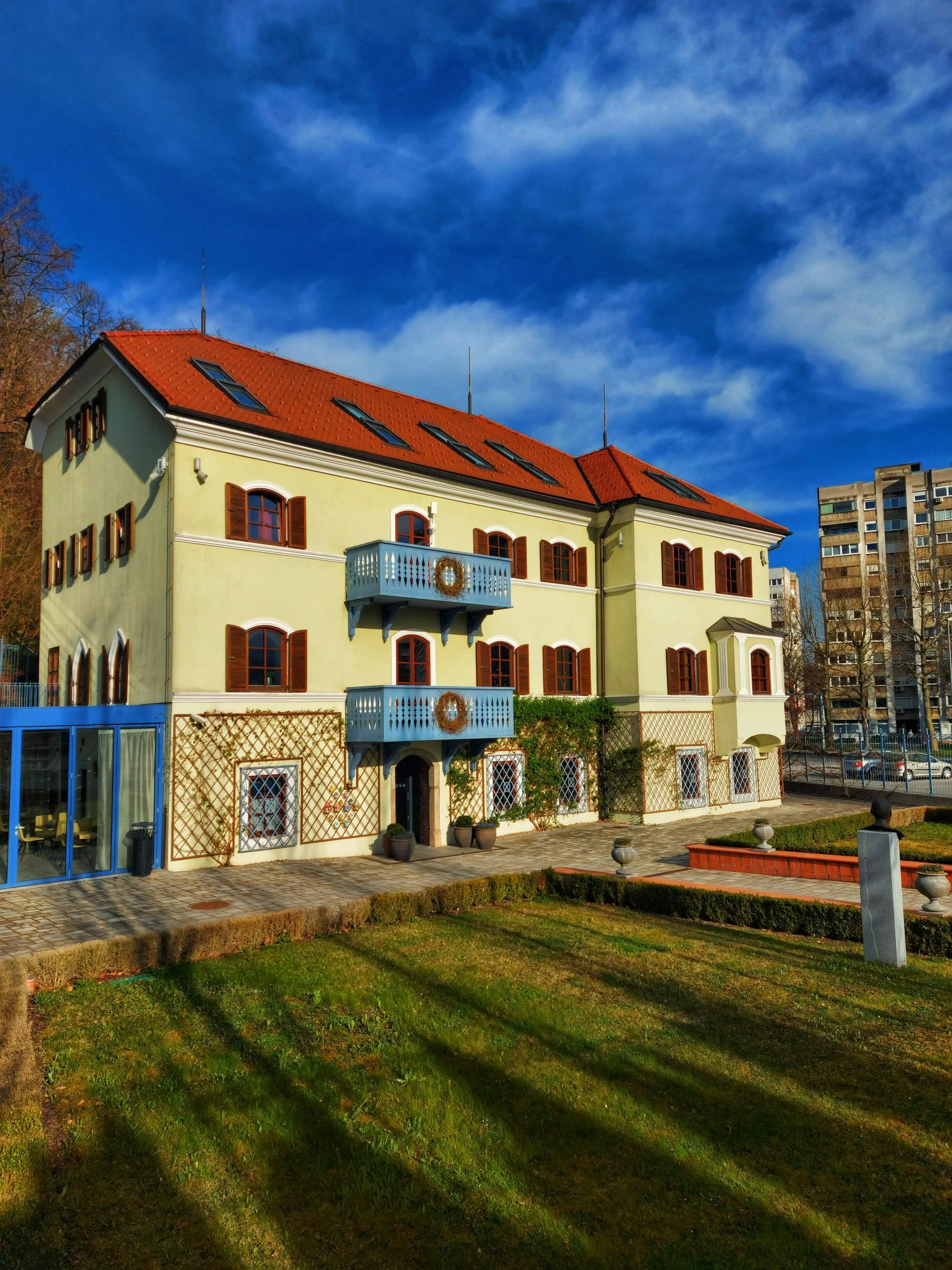 Dan odprtih vrat: Odkrijte zgodovinsko Vilo Bianca – dragulj Starega Velenja