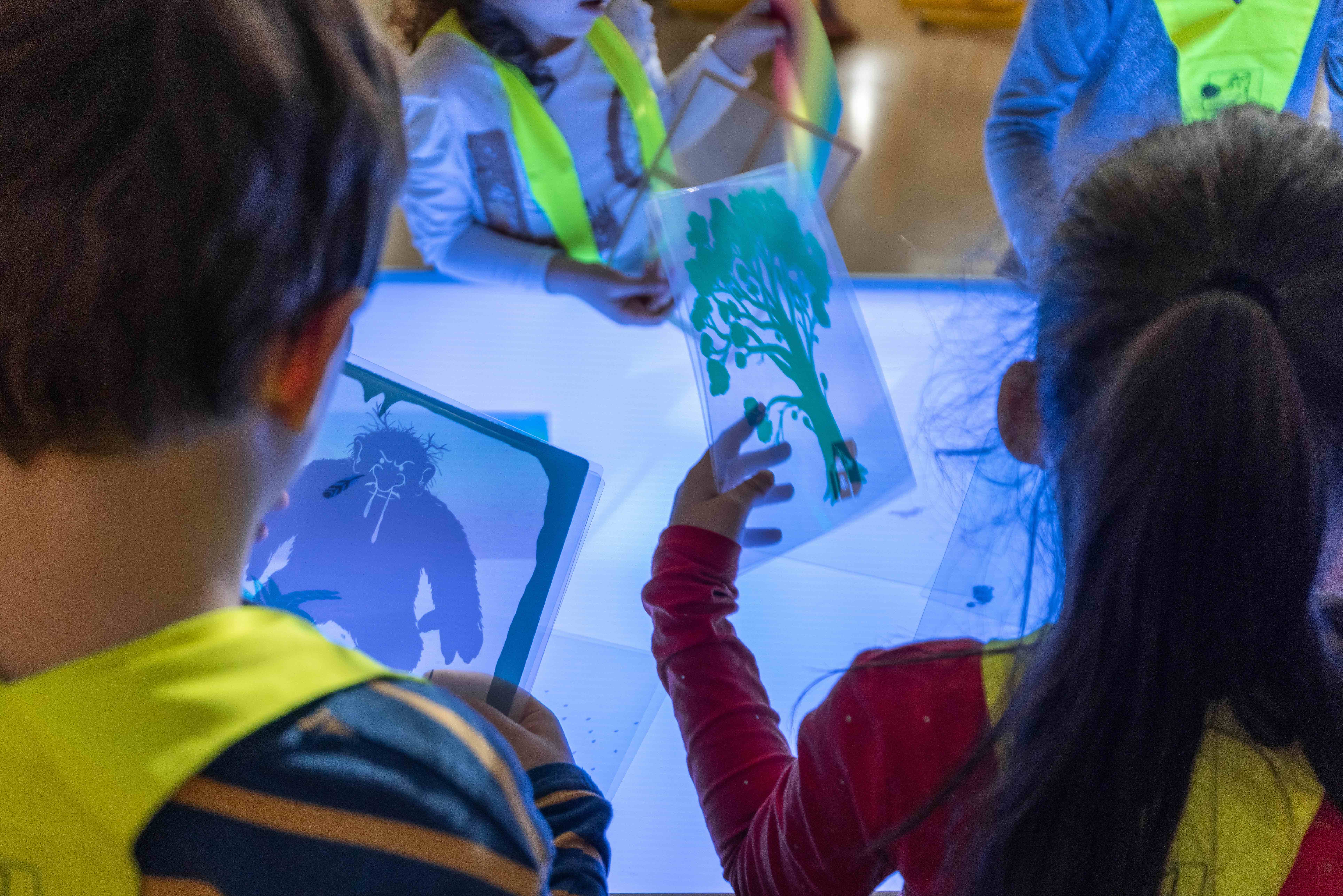 Pravljični studio: pripovedovalska igralnica Pravljičnega studia v Knjižnici Velenje