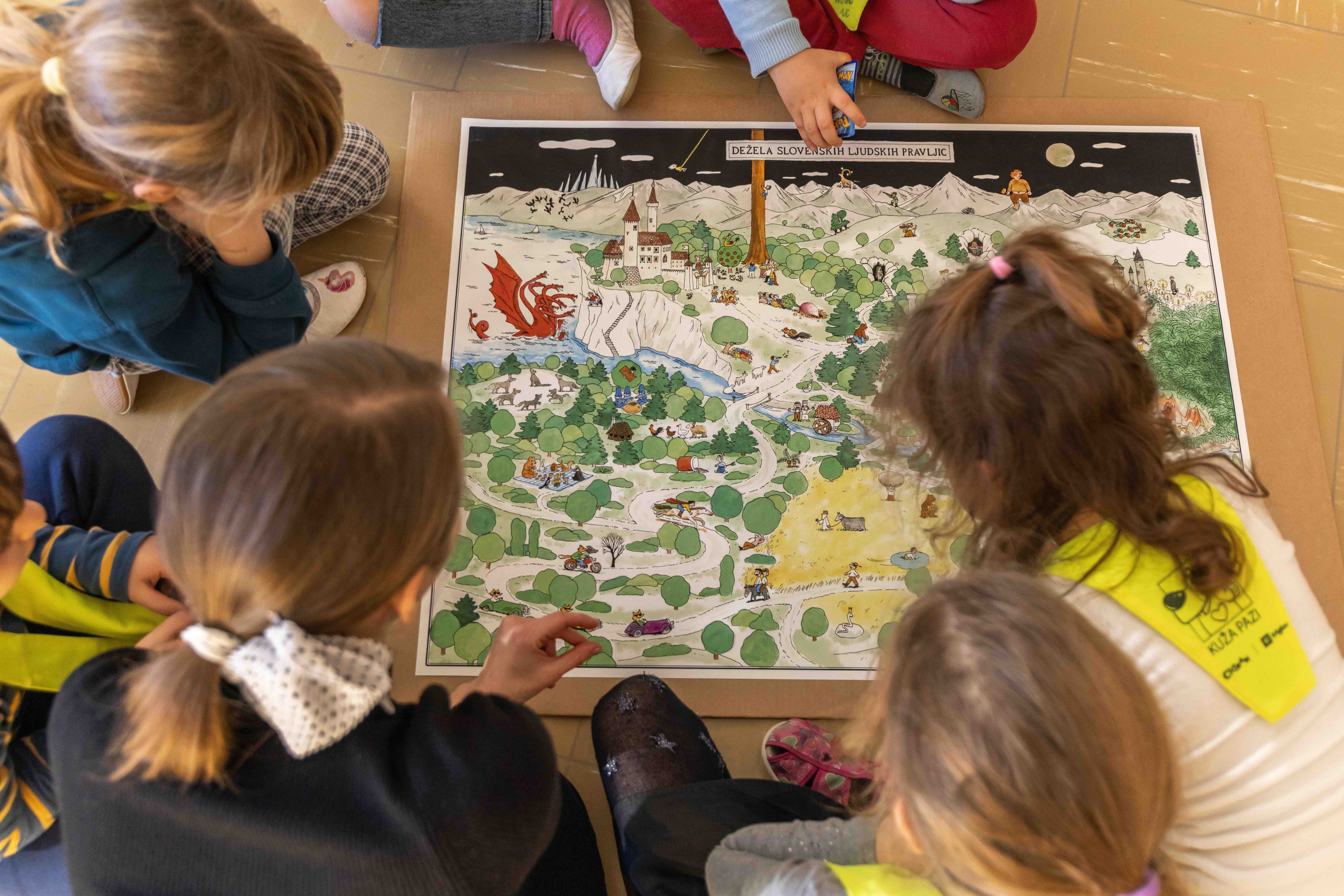 Pravljični studio: Odpotujmo v deželo slovenskih ljudskih pravljic