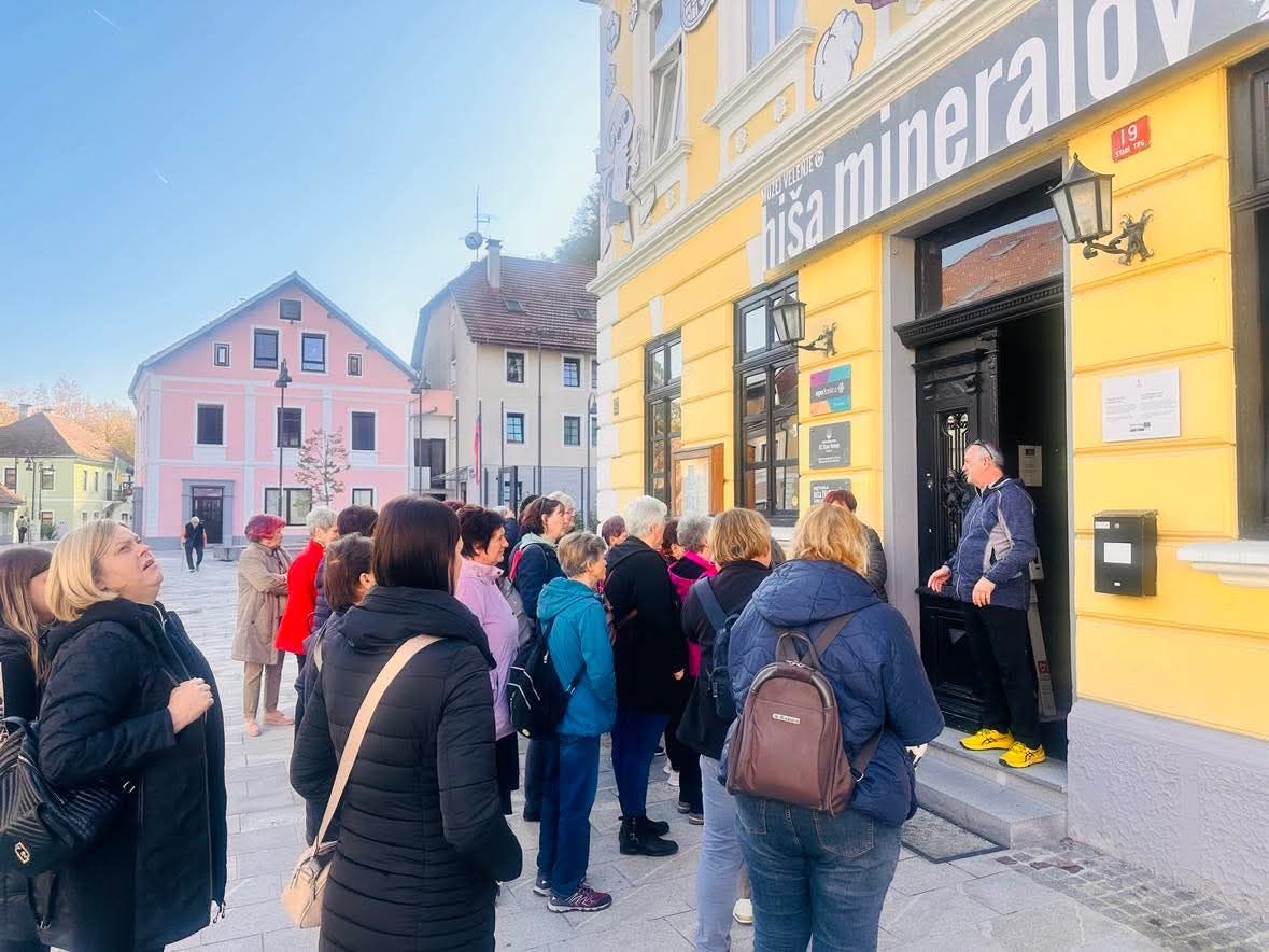 Sprehod z lokalnim turističnim vodnikom skozi Staro Velenje in obisk Hiše mineralov