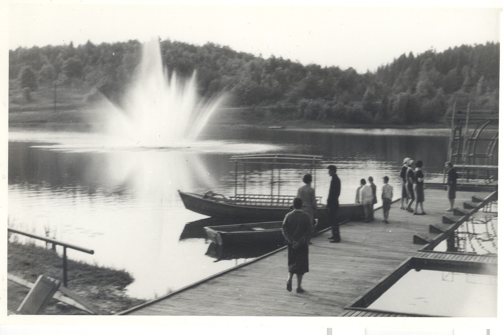 Razstava iz zbirke Janeza Osetiča: fotografije Velenje 1959-1971