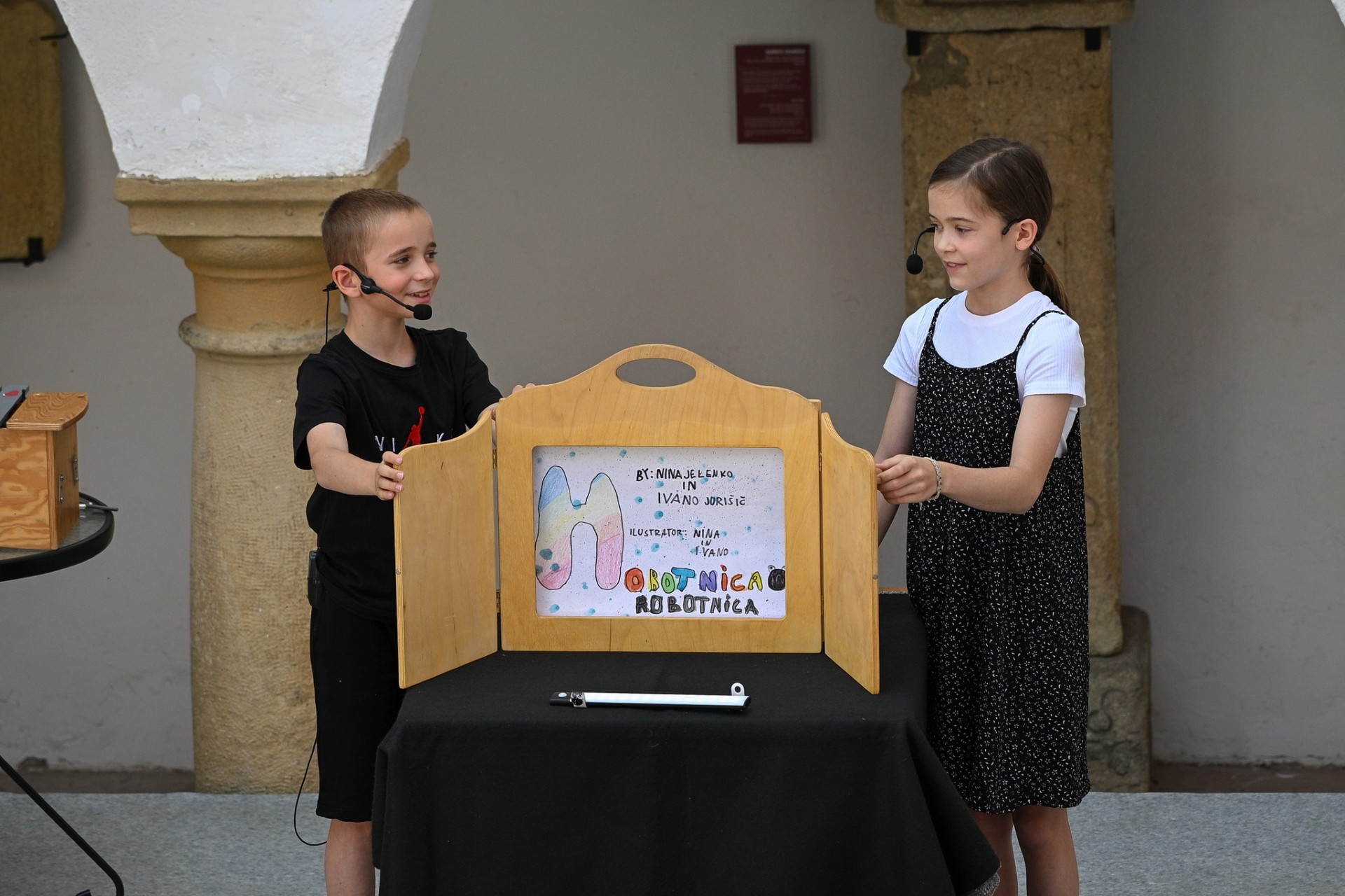 Kamišibaj pripoveduje